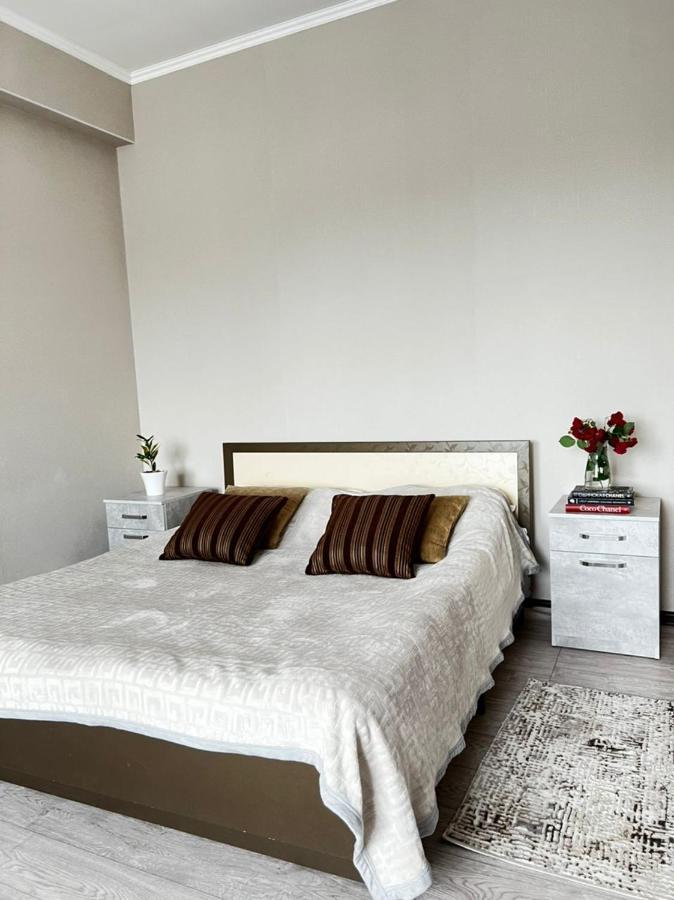 Meiman House Close To Asia Mall Бишкек Экстерьер фото